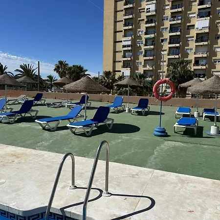 Nuevo Atico Con Piscina Privada Y Vistas Al Mar Apartment Fuengirola Exterior photo