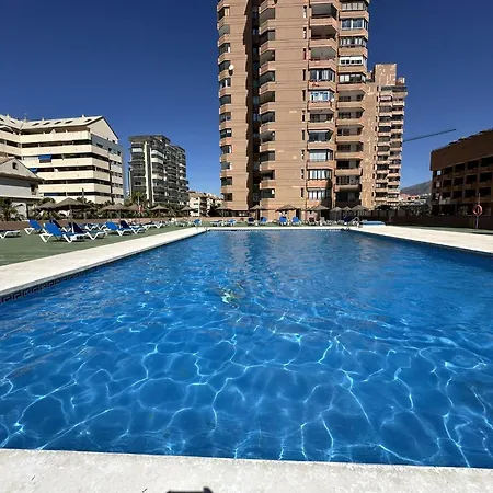 Nuevo Atico Con Piscina Privada Y Vistas Al Mar Apartment Fuengirola Exterior photo