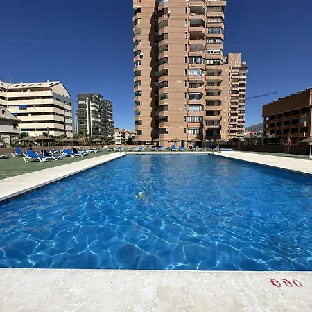 Nuevo Atico Con Piscina Privada Y Vistas Al Mar Apartment Fuengirola Exterior photo