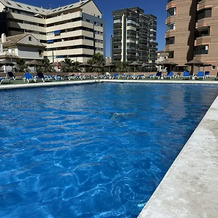 Nuevo Atico Con Piscina Privada Y Vistas Al Mar Apartment Fuengirola Exterior photo