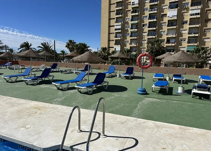 Nuevo Atico Con Piscina Privada Y Vistas Al Mar