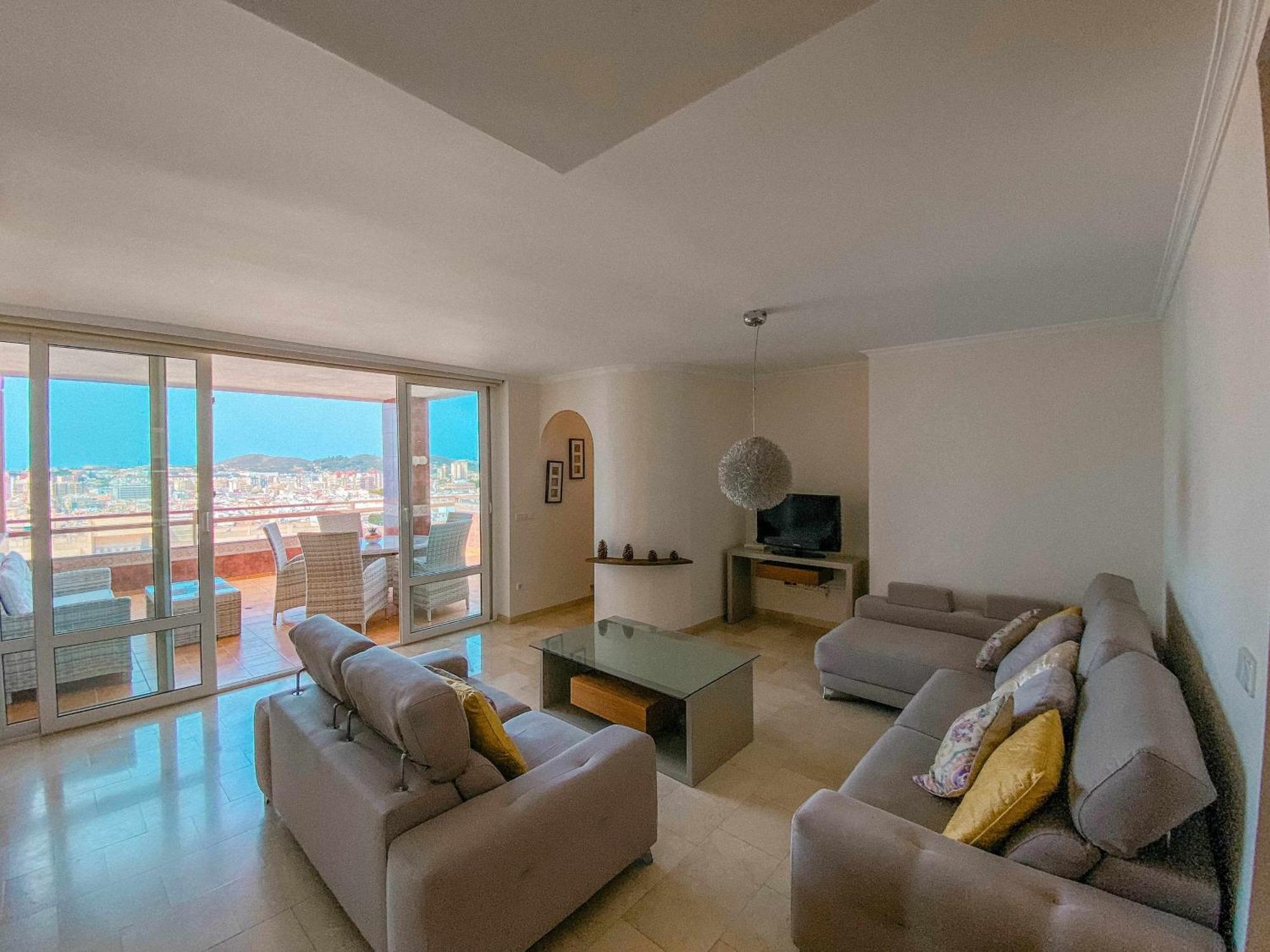 Nuevo Atico Con Piscina Privada Y Vistas Al Mar Apartment